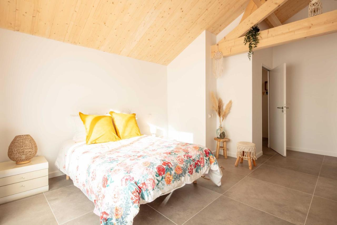 카브레톤 Ted Surf House B&B 외부 사진