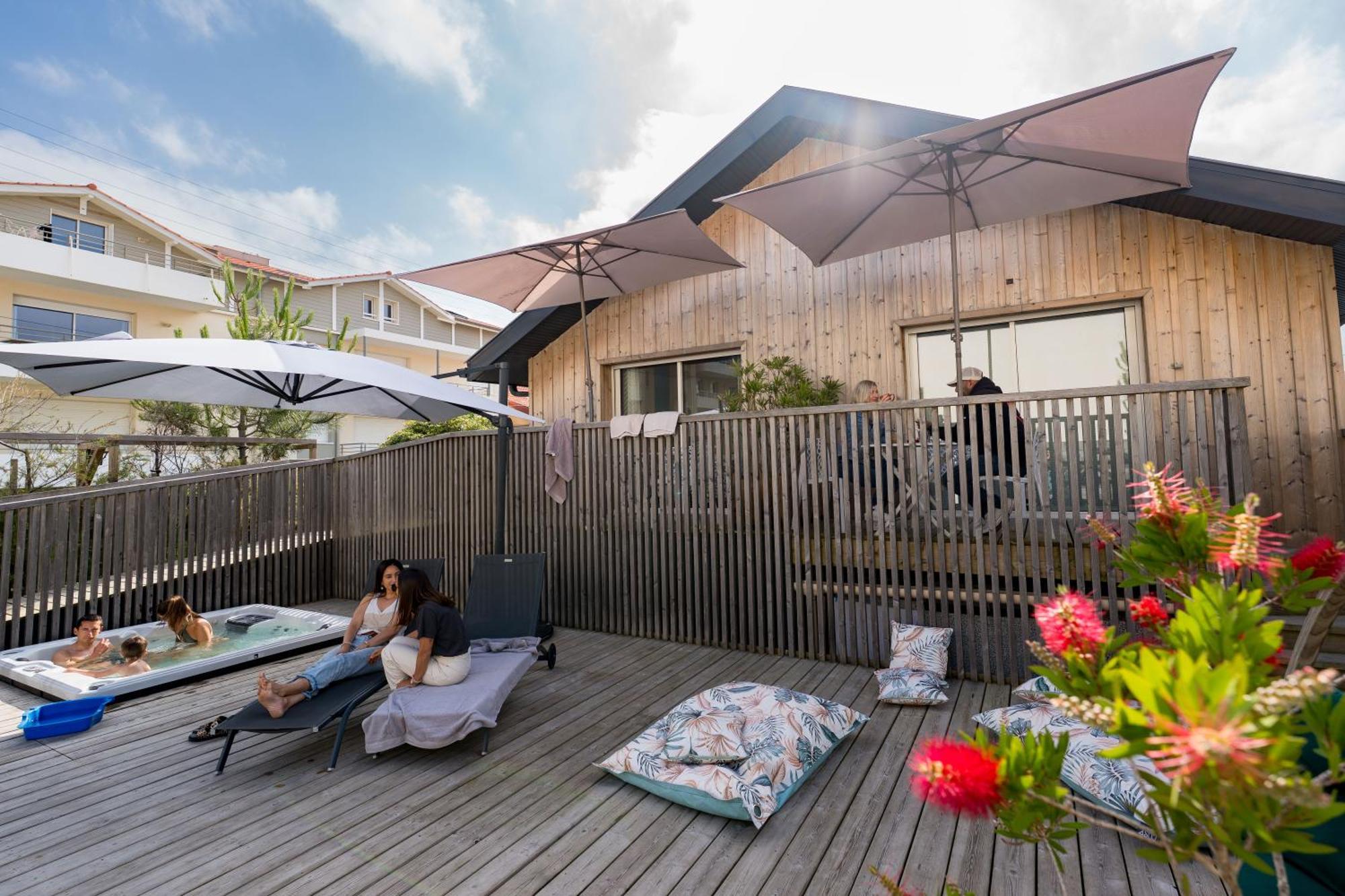 카브레톤 Ted Surf House B&B 외부 사진