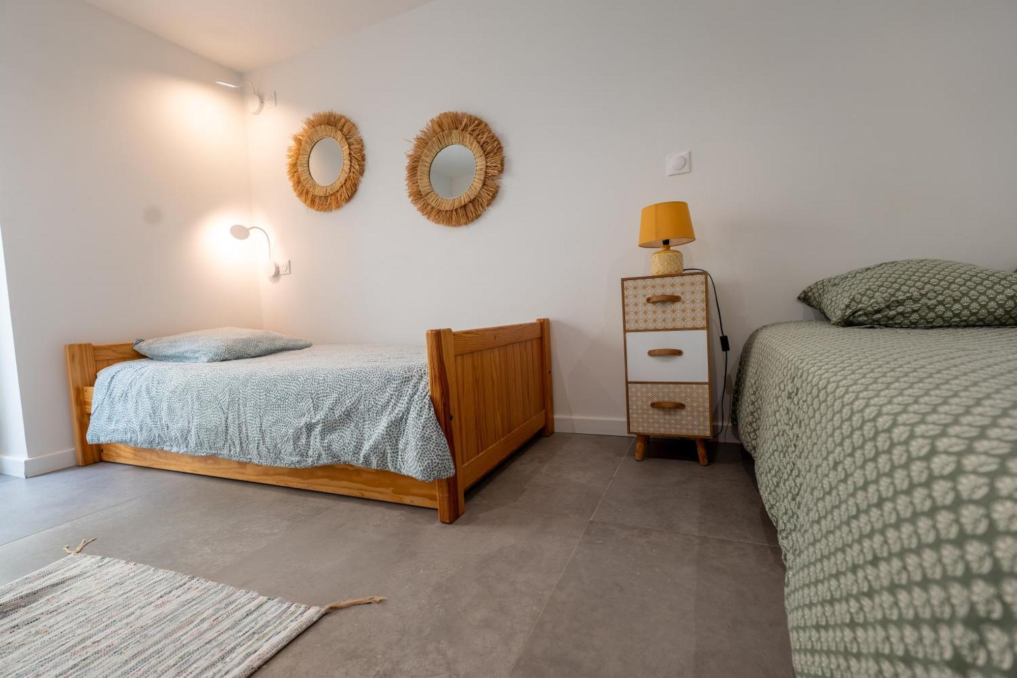 카브레톤 Ted Surf House B&B 외부 사진