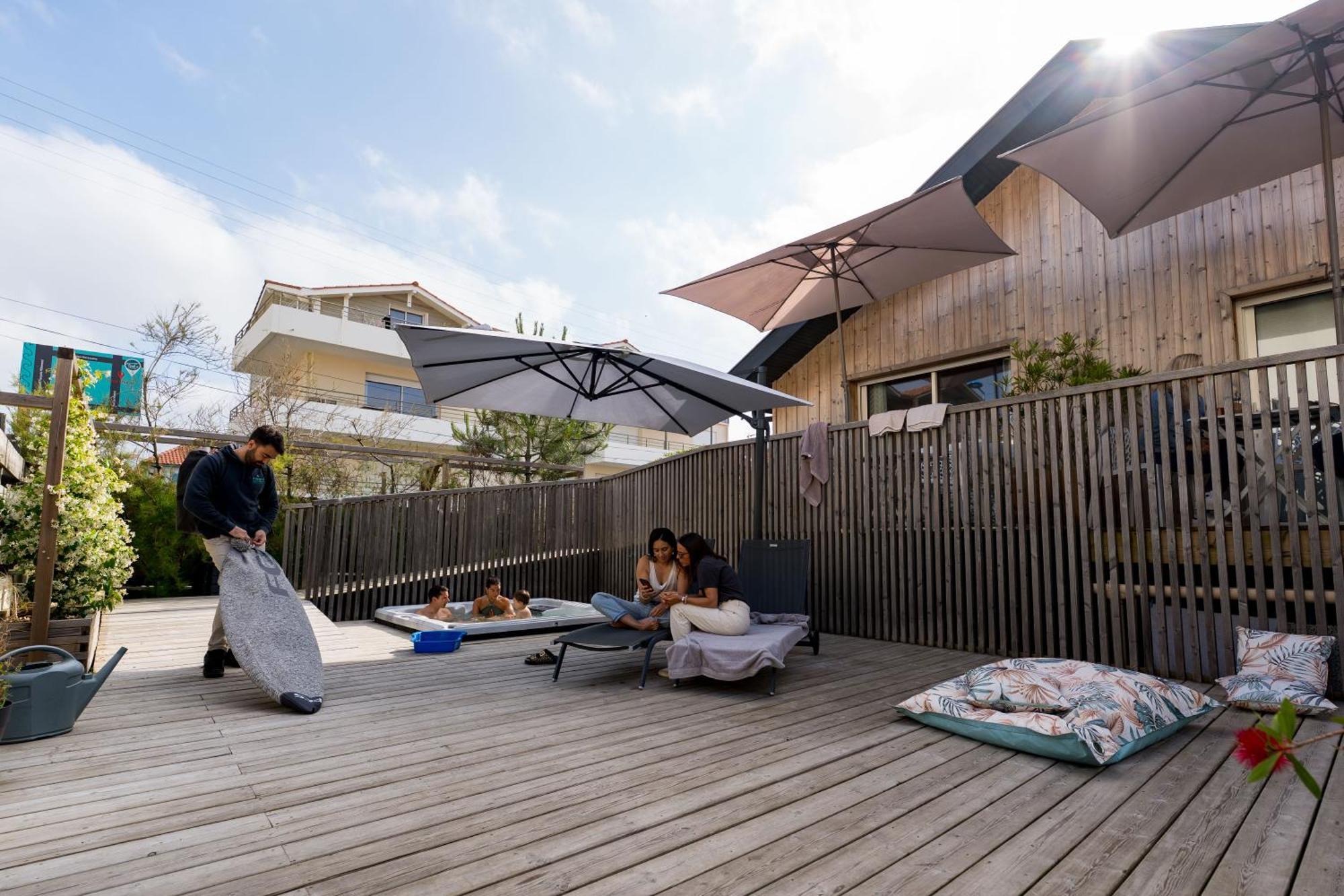 카브레톤 Ted Surf House B&B 외부 사진